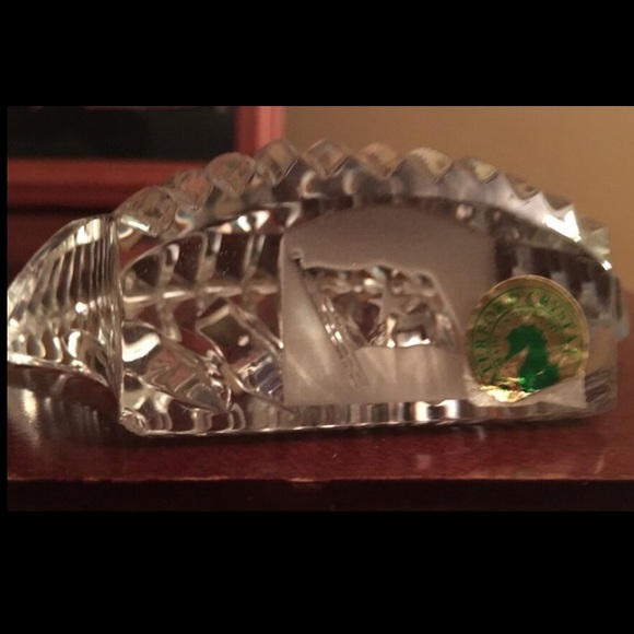 Vintage Wedgwood Crystal Sea Shell Paperweight - Picture 2 of 2